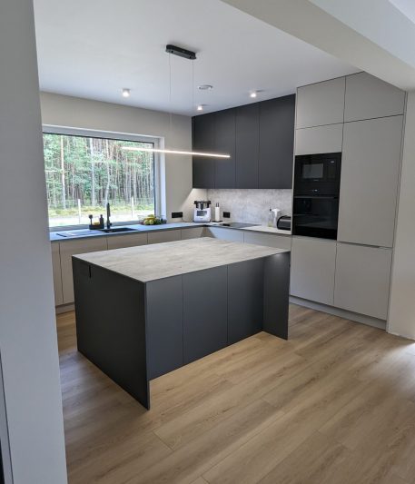 PXL_20240704_140934291.MP